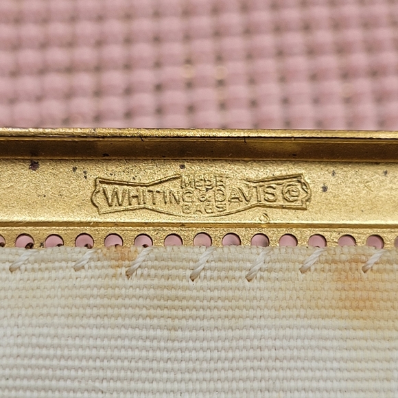 VTG Whiting and Davis Pink and Gold Mesh Clutch Purse | SIGNED - Picture 5 of 13